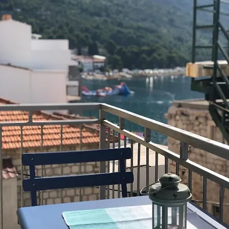 Apartment Igrane *